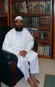 Sheikh Mohammad Amir Imam Of Jame'E Masjid (Wellington) And Chairman, Ulema Board Of Fianz