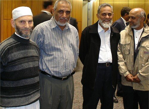 Sheikh Airot, Imam of Ponsonby Masjid (Auckland), Br Feroz Khan (IMAN), Br Hanif Khan (Lower Hutt Islamic Centre) and Br Hanif Ali, Secretary of FIANZ