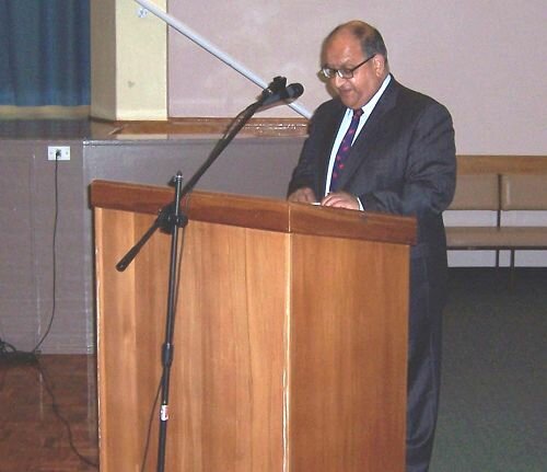 The Governor General of New Zealand, The Hon Anand Satyanand, addressing the gathering