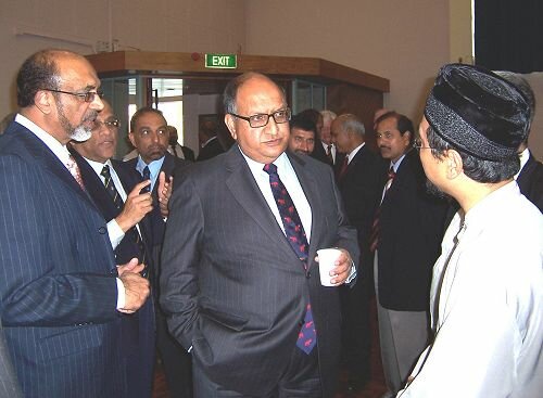 Governor-General with Br Ambudi, Chairman, Onehunga Islamic Trust.